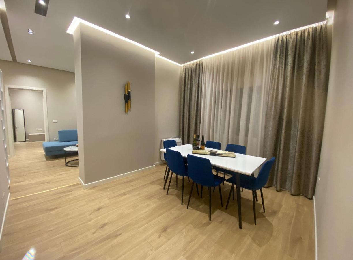 Lilo'S Place Tirana Exteriör bild